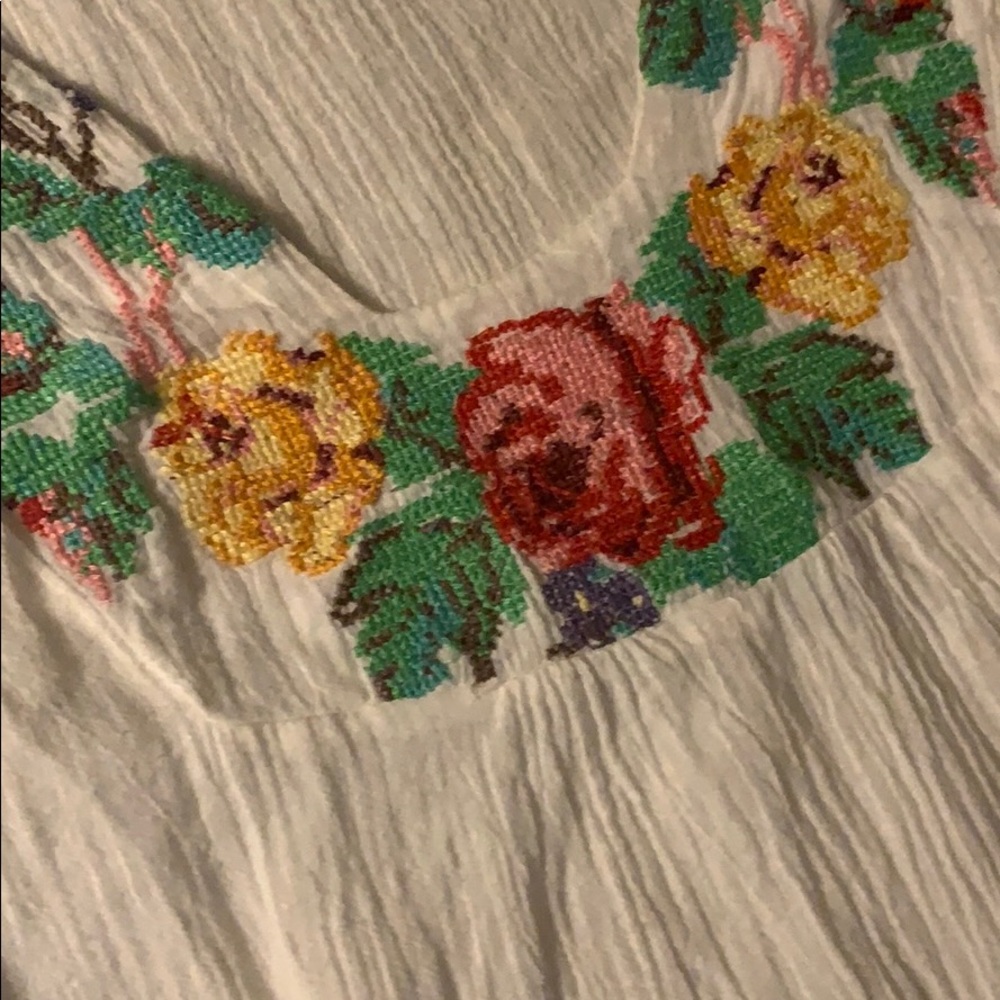 Cross stitch top - Picture 3 of 5